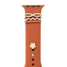 Load image into Gallery viewer, Camel Flower Pointed Apple Watch Silicone Band
