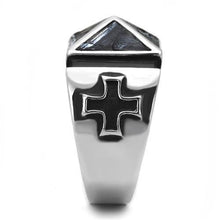 Load image into Gallery viewer, Anillo Color Plata Para Hombres de Acero Inoxidable Piramide con Dos Cruzes - Jewelry Store by Erik Rayo
