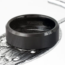 Load image into Gallery viewer, Men&#39;s 6mm Black Brushed Comfort Fit Wedding Band Ring for Men and Women
